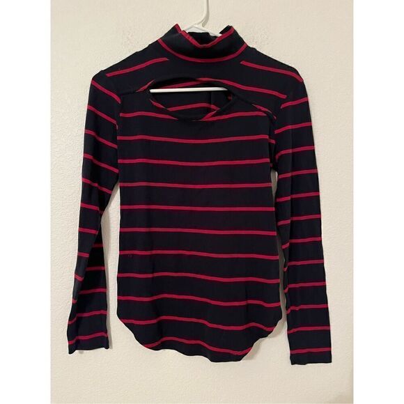 Chaser Womens Vented Keyhole Shirttail Turtleneck NEW - Picture 1 of 6